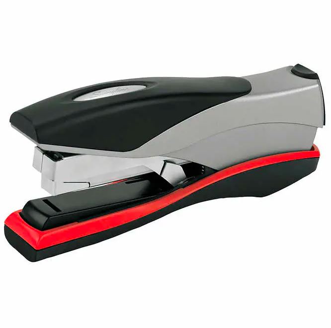 Stapler.jpg Stapler.jpg